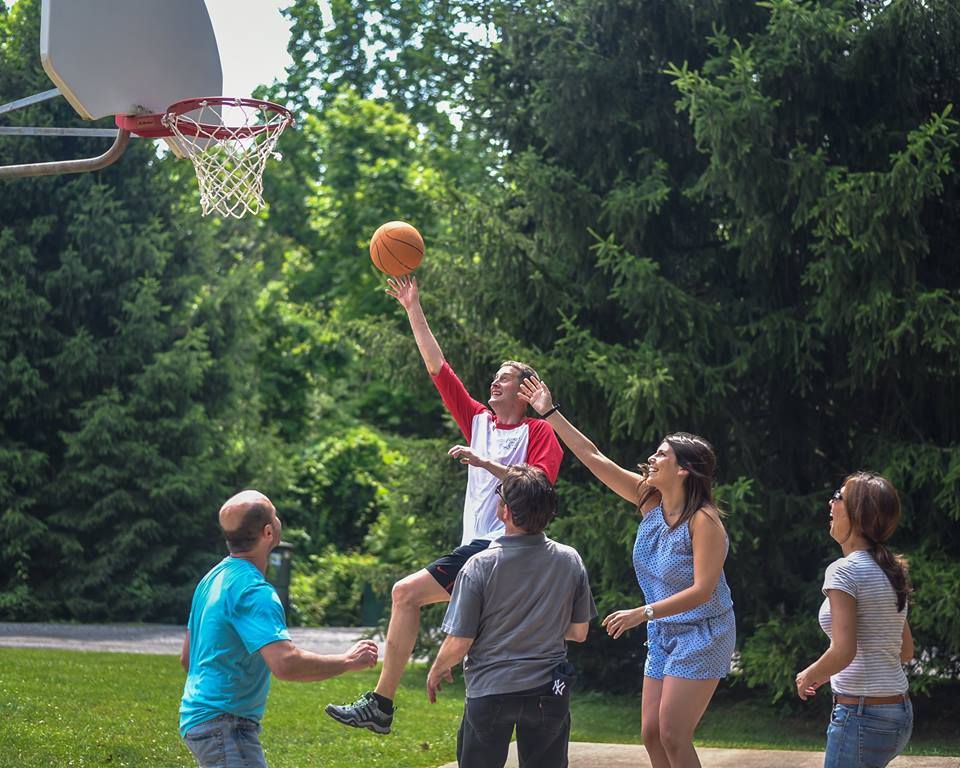 Grove Basketball